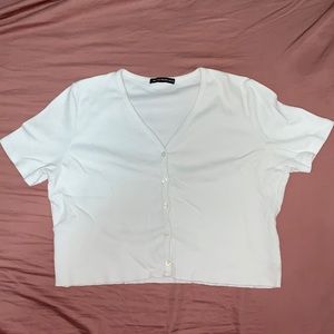 Brandy Melville • white button up crop top